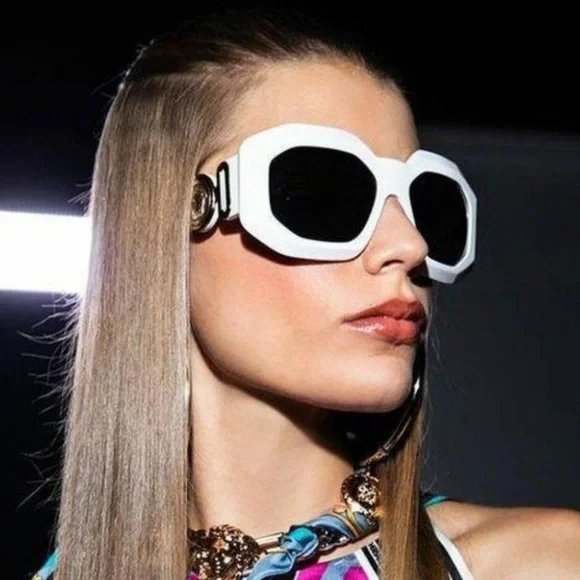 NWT VERSACE White Medusa Medallion  Sunglasses Medusa Biggie Sunglasses White | VERSACE US main image 4